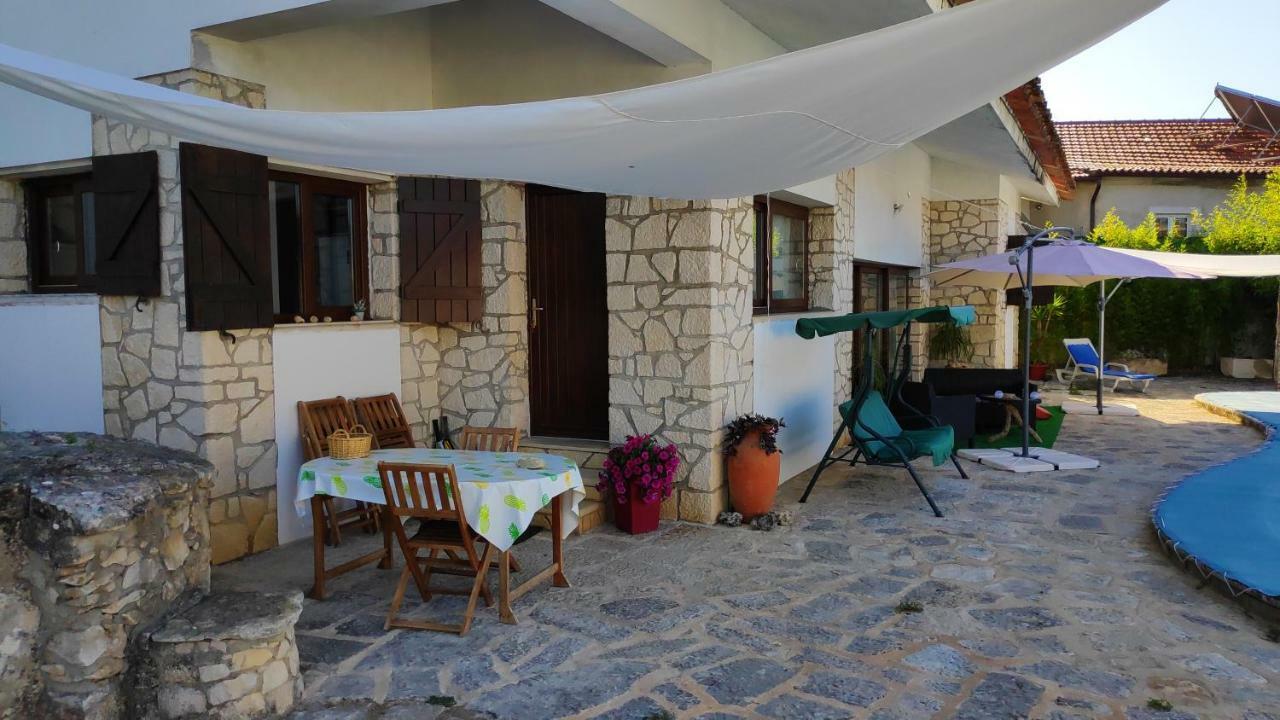 Louro'S Villa - 12130Al Cantanhede Εξωτερικό φωτογραφία